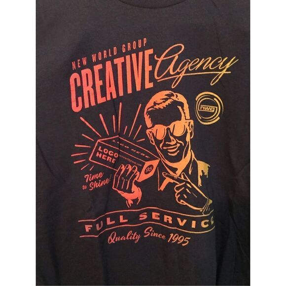 Graphic T-Shirt Retro Design Logo - Picture 2 of 4